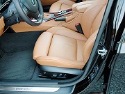 2007年 BMW 335ツーリング インディビデュアル(写真)