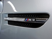 2011年 BMW M3セダン(写真)